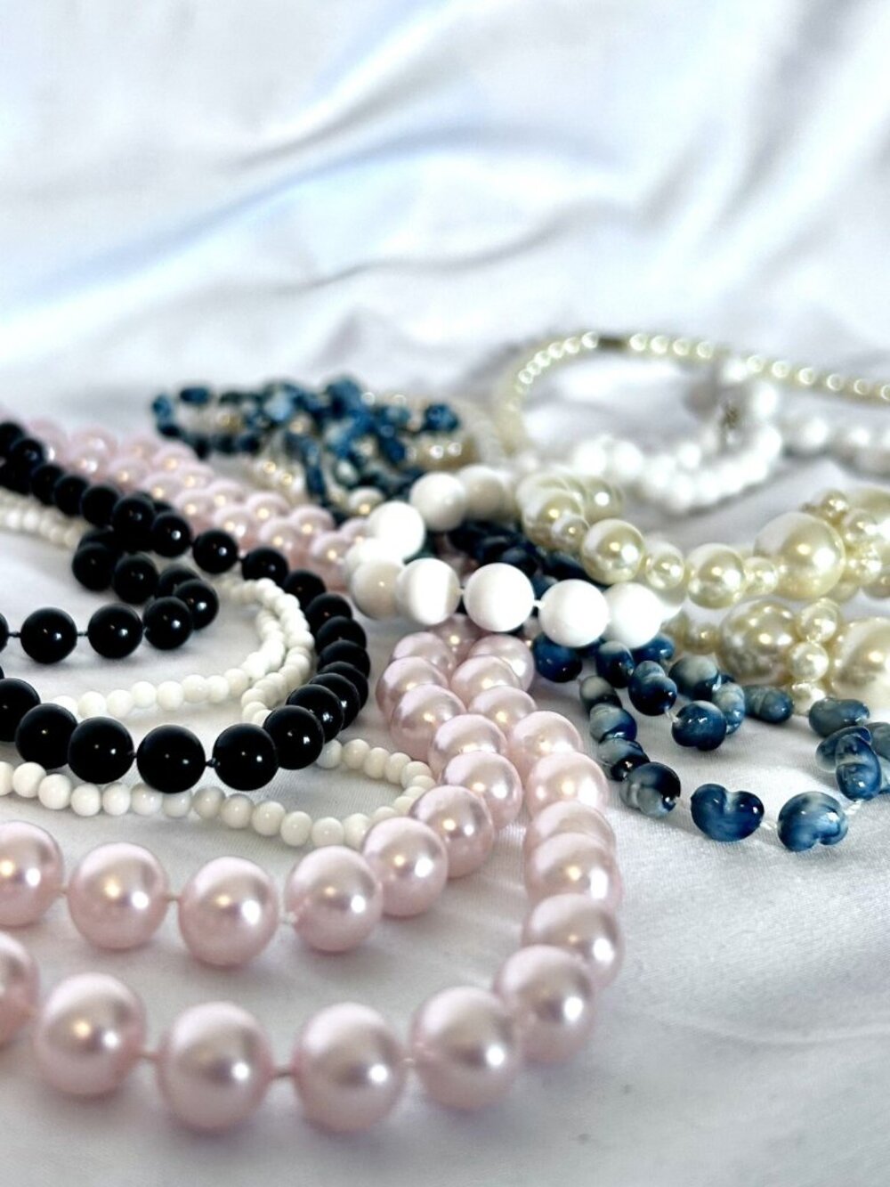 Costume Jewelry Lot Of 7 Beaded Necklaces 24" and 56" Black, White, Pink & Grey